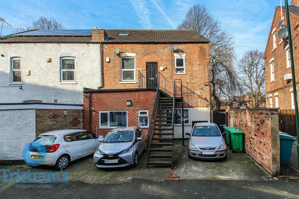 Waterloo-road-ng7-4au-1021048