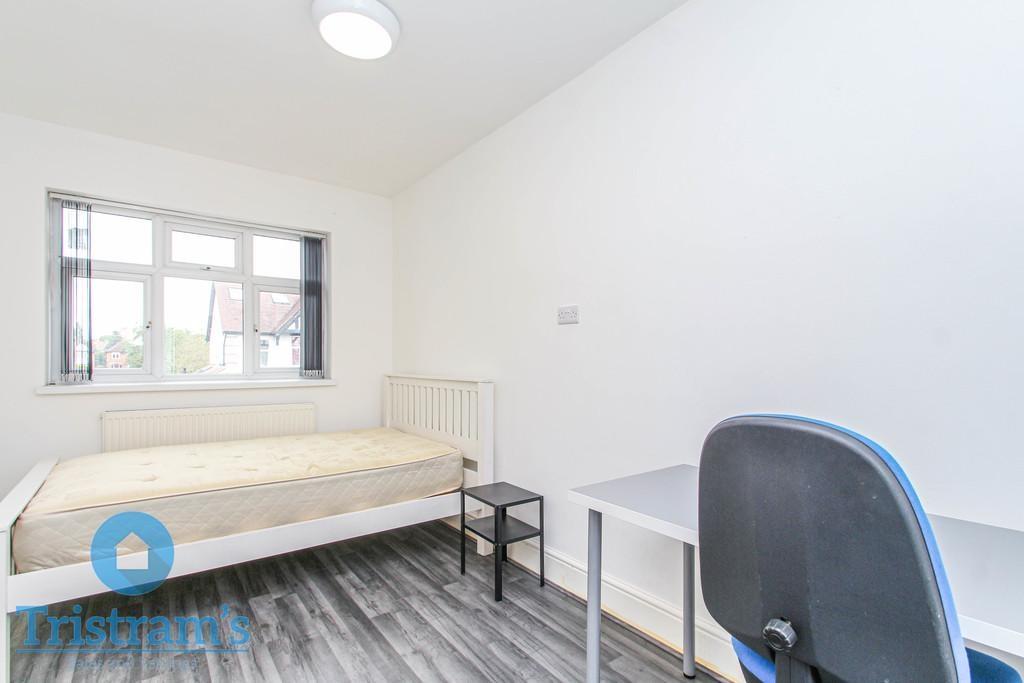 Abbey-road-ng9-2qh-1021370