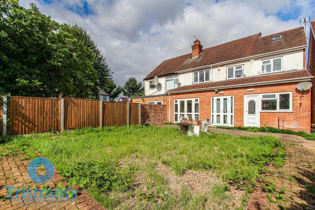 Abbey-road-ng9-2qh-1021380