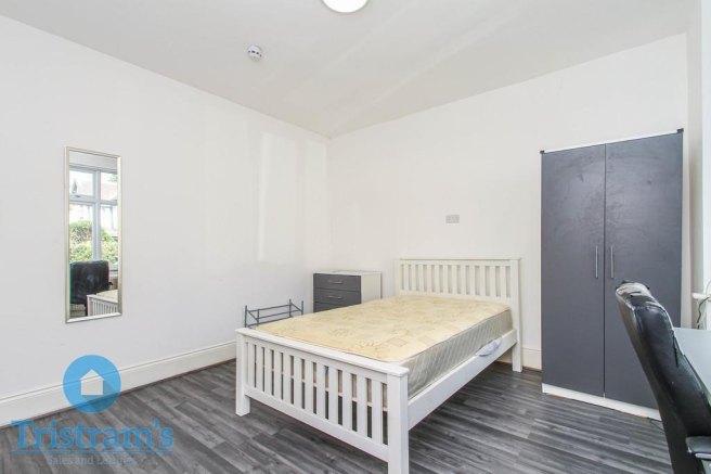 Abbey-road-ng9-2qh-1021363