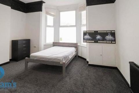 6 bedroom house share to rent, Larkdale Street