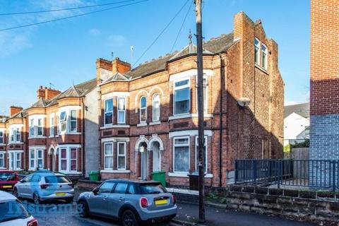 4 bedroom house share to rent, Willoughby Avenue
