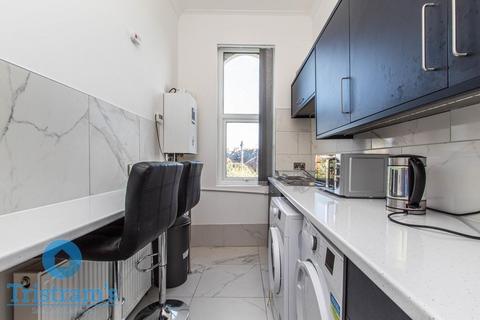 2 bedroom house share to rent, Loughborough Road