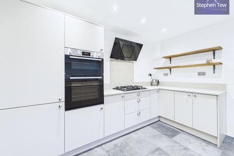 3 bedroom semi-detached house for sale, Station Road, Poulton-Le-Fylde FY6