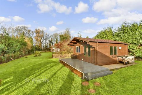 3 bedroom detached bungalow for sale, Station Road, Pluckley, Ashford, Kent