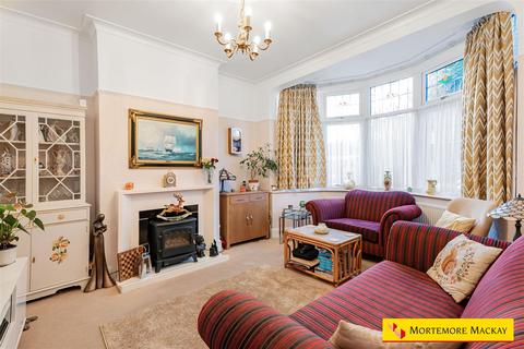 4 bedroom semi-detached house for sale, Kent Road, London