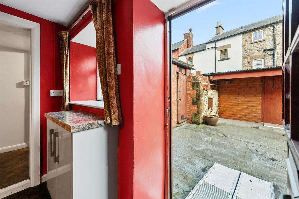 Kitchen to courtyard.jpg