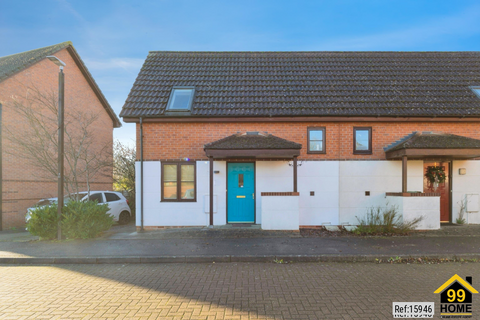 1 bedroom semi-detached house for sale, Lands End Grove, Milton Keynes, MK4