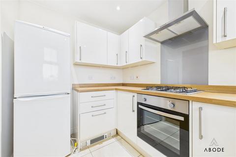 undefined, Derby Road, Uttoxeter ST14