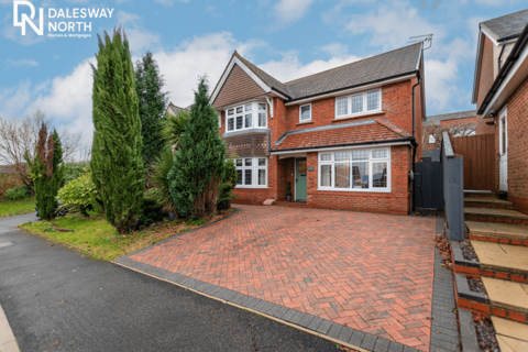 4 bedroom detached house for sale, Floyd Close, Rochdale, OL12