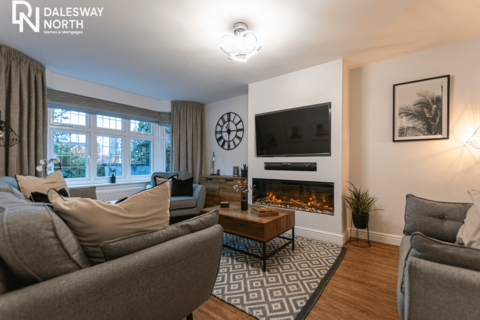 4 bedroom detached house for sale, Floyd Close, Rochdale, OL12
