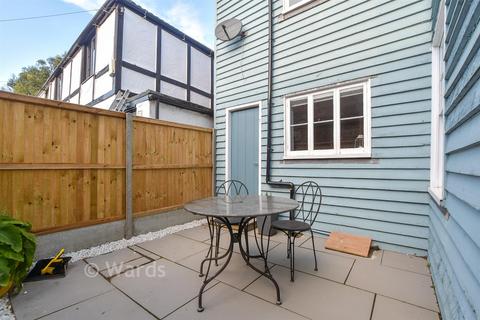 2 bedroom detached house for sale, Middle Wall, Whitstable, Kent