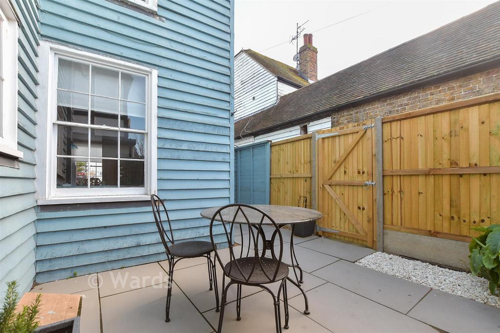 Patio / Decking