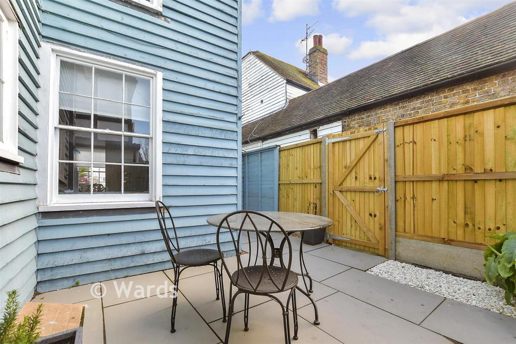 Patio / Decking