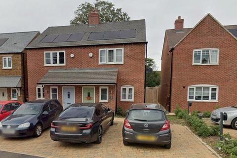 Banbury,  Oxfordshire,  OX16
