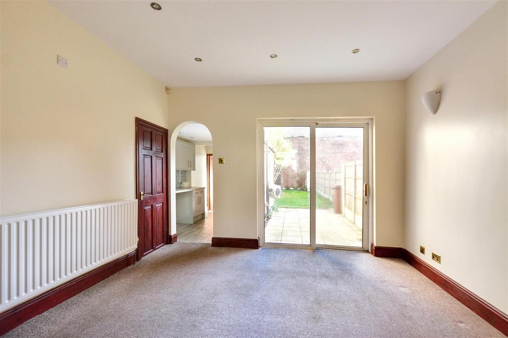 Dining Room 1.jpeg