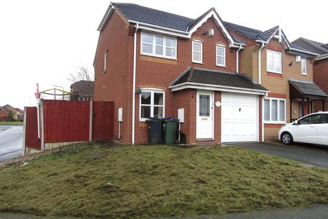 3 bedroom semi-detached house to rent, Tipton DY4