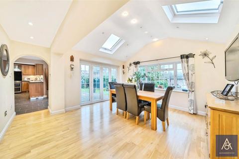 undefined, Westhorp, Banbury OX17