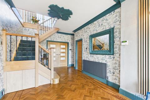 undefined, Clifton Drive North,  Lytham St. Annes, FY8