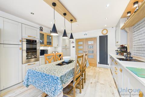 undefined, Clifton Drive North,  Lytham St. Annes, FY8