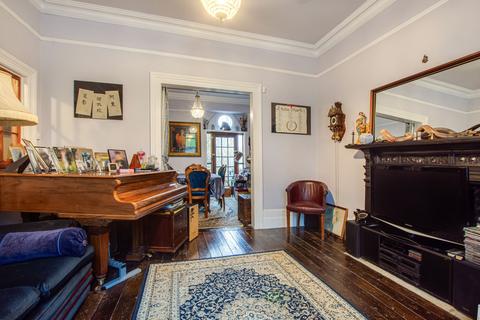 5 bedroom semi-detached house for sale, Adelaide Avenue, London SE4