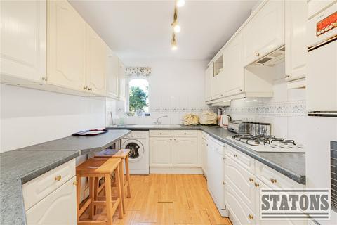 2 bedroom apartment for sale, High Road, London, N20