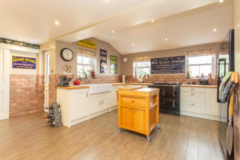 undefined, Chapel Hill, Eythorne, Dover, Kent, CT15