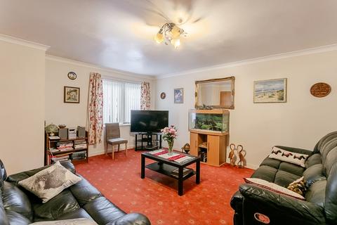 3 bedroom terraced house for sale, Castle Park Green, Edinburgh, EH16
