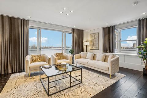 4 bedroom apartment to rent, Penthouse, Kingston House South, Ennismore Gardens SW7