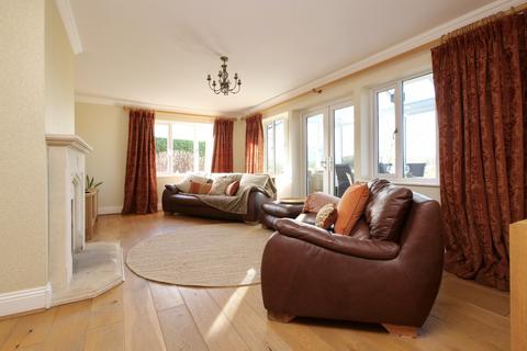 4 bedroom detached house for sale, Deweys Place, Donhead St Mary