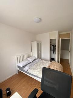 Excelsior Gardens, London, SE13