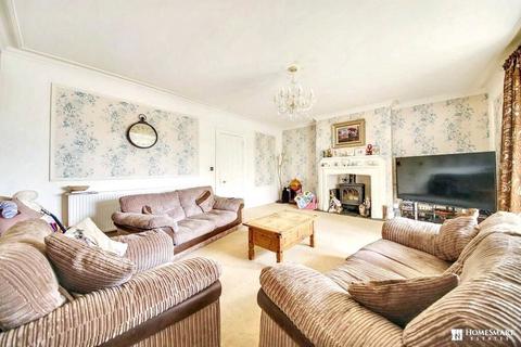 4 bedroom semi-detached house for sale, Castle Road, Halton, Runcorn, Cheshire, WA7 2BE