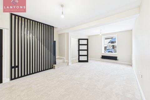3 bedroom end of terrace house for sale, Birchgrove Street, Porth, Rhondda Cynon Taf, CF39
