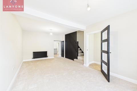 3 bedroom end of terrace house for sale, Birchgrove Street, Porth, Rhondda Cynon Taf, CF39
