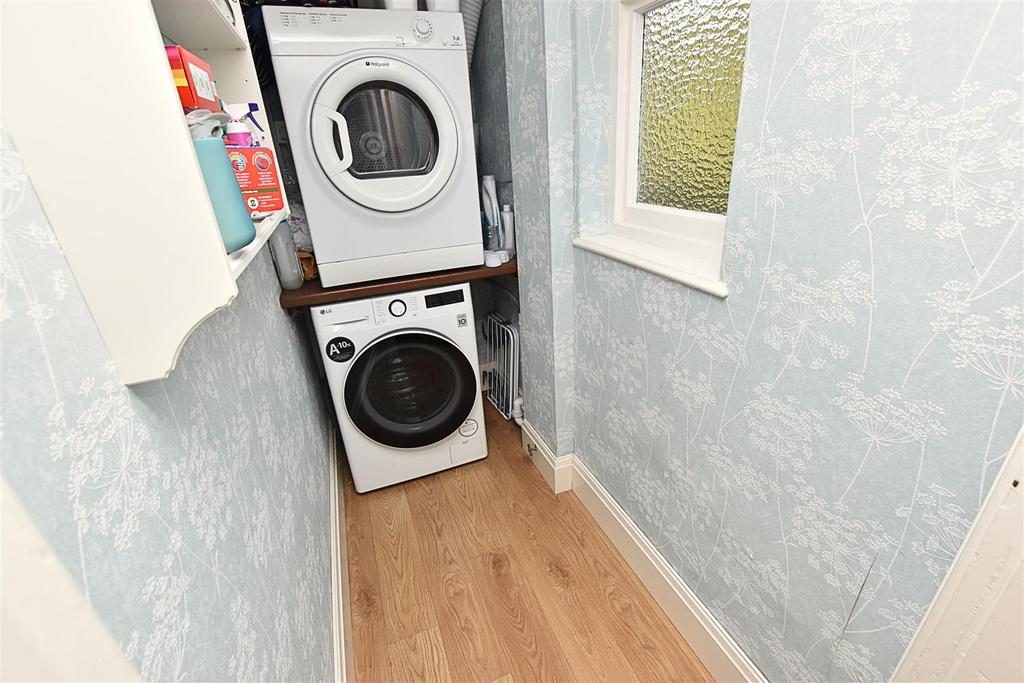 Utility cupboard