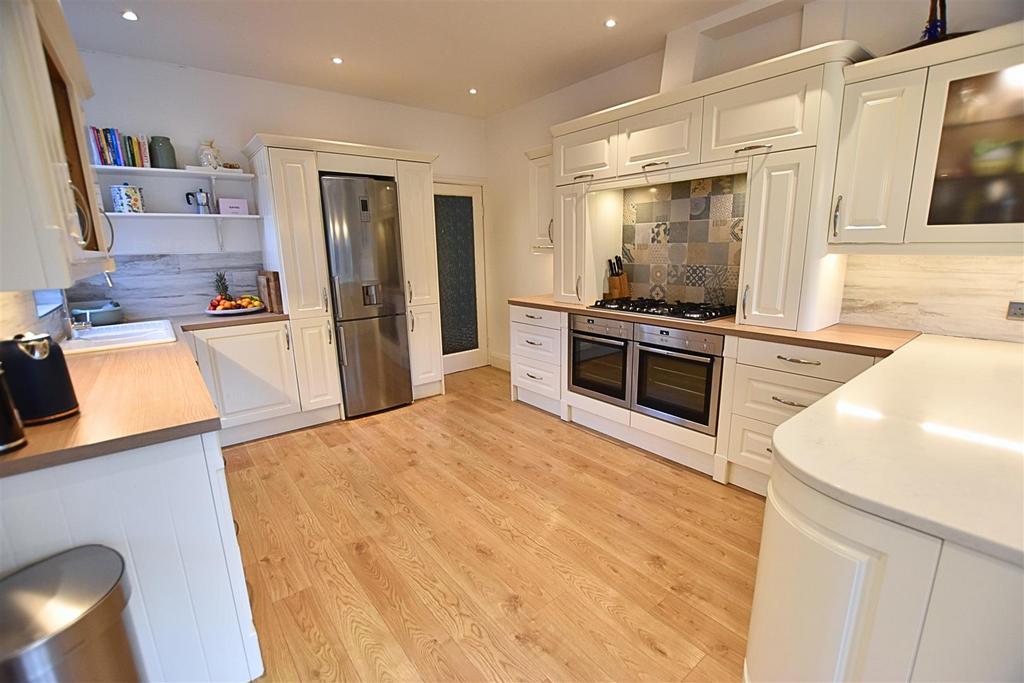 Living kitchen diner