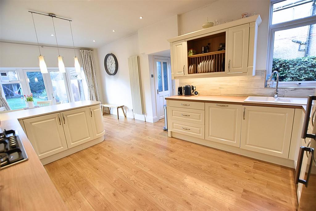 Living kitchen diner