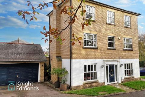 6 bedroom detached house for sale, Collinge Close, East Malling, ME19