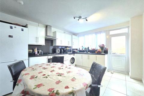 3 bedroom terraced house for sale, Stow Crescent, Walthamstow E17