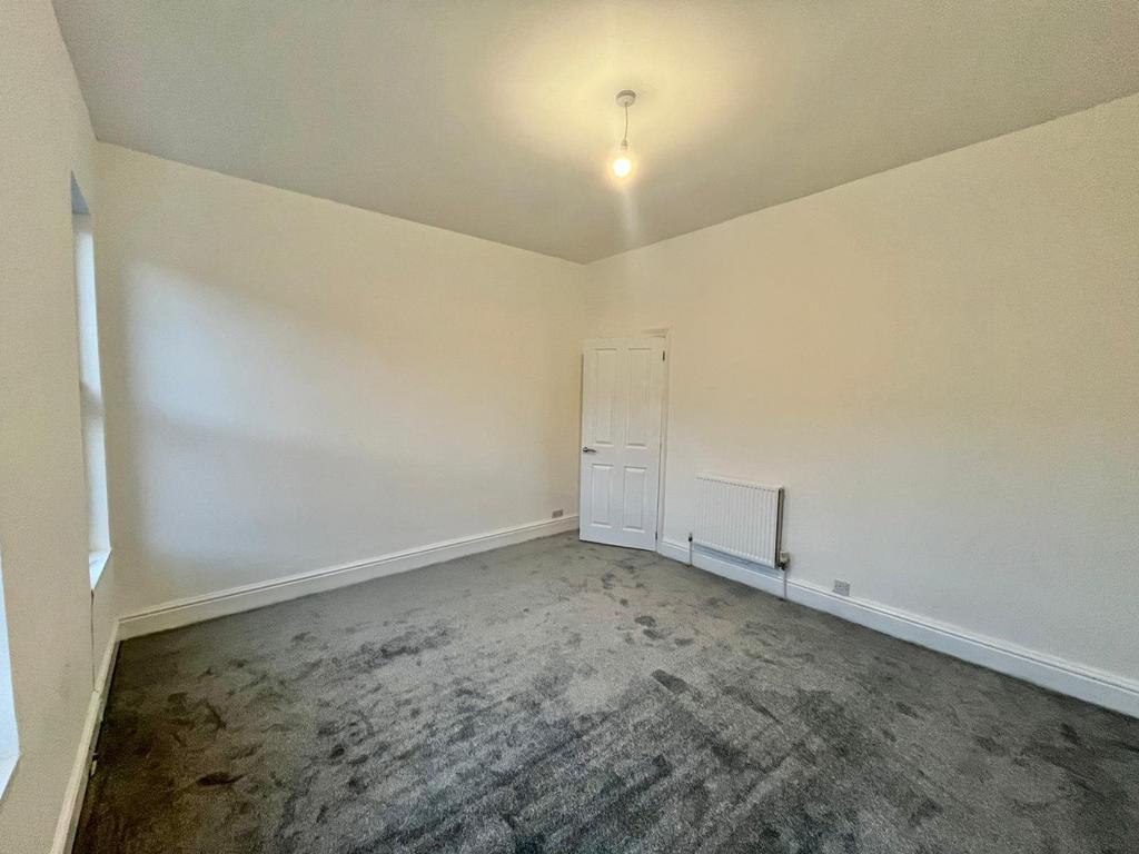 Bedroom 1a