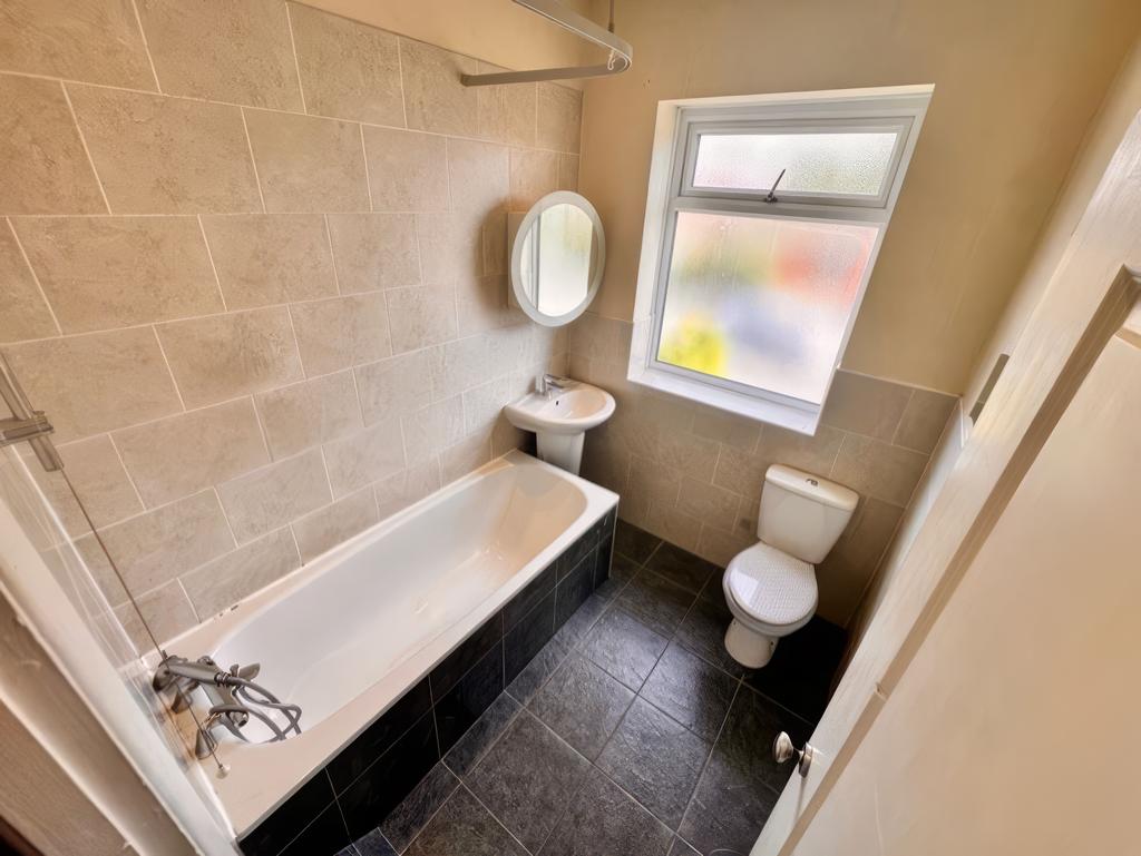 2387131 T202512050933.jpeg