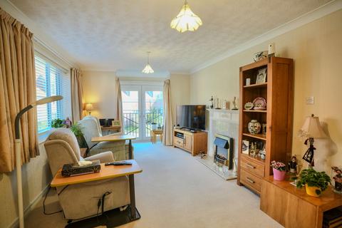 2 bedroom apartment for sale, Ashdown Court, Cromer, NR27