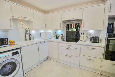 2 bedroom apartment for sale, Ashdown Court, Cromer, NR27