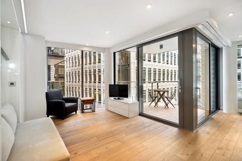Studio to rent, Central St. Giles Piazza London WC2H