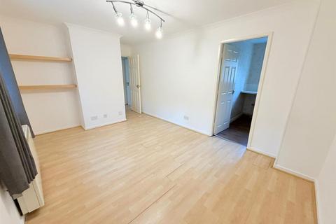 undefined, Oldham Road, Ashton-Under-Lyne OL7