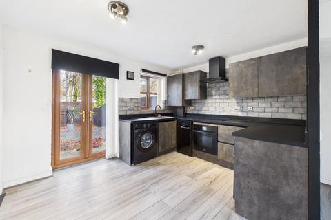 2 bedroom semi-detached house for sale, Thornhill Close, Dunston, NE11
