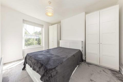 undefined, Brecknock Road, London N19