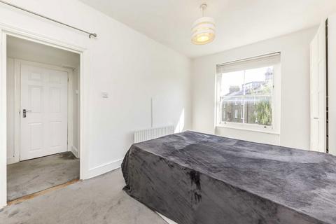 undefined, Brecknock Road, London N19
