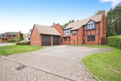 4 bedroom detached house for sale, Butterworth Drive, Coventry CV4