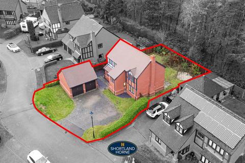 4 bedroom detached house for sale, Butterworth Drive, Coventry CV4